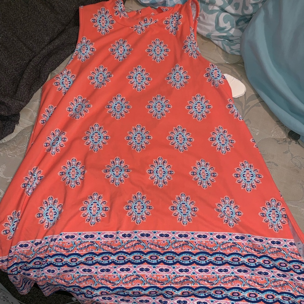 soft tank top with slit on side